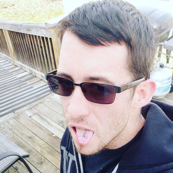 Meet your Posher, Tyler - Picture 1 of 1